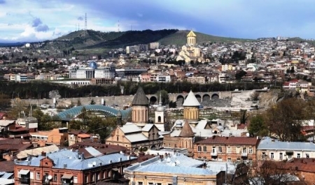 Tiflis dünyaya səsləndi: “Rusiya Qafqaz üçün…”