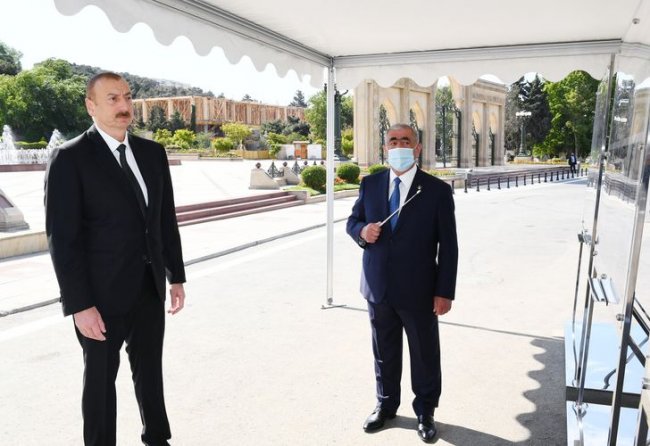 Prezident İlham Əliyev Bakının Neapol küçəsindəki yerüstü piyada keçidinin açılışında iştirak edib