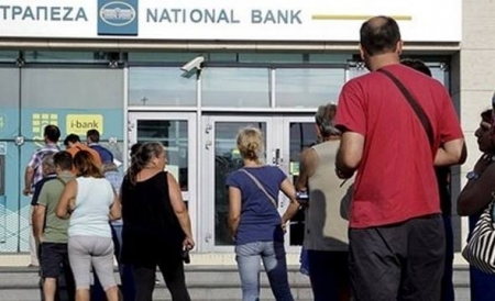 Yunanıstan dirçəlir: Banklar açıldı