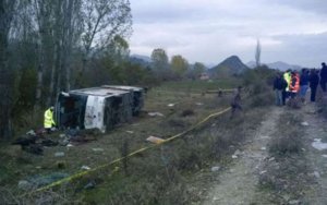 Türkiyədə dəhşətli avtobus qəzası: 1 ölü, 41 yaralı