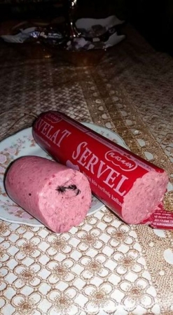 Bizə görün, nə yedirirlər - FOTOLAR