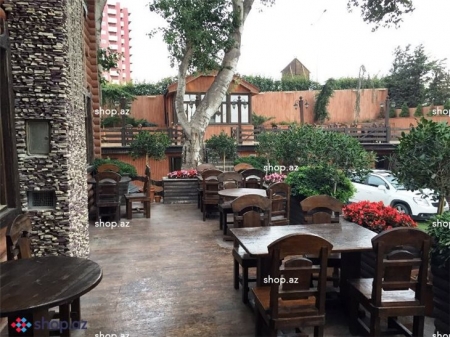 İcra başçısı restoranını satır - FOTOLAR