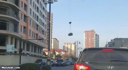Bu yol insan həyatı üçün təhlükəlidir - Bakıda