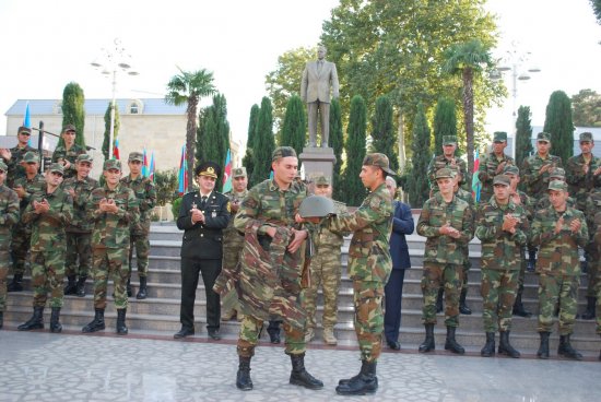 Tərtərdə “Vətənə nümunəvi xidmətə görə sağ ol” devizi altında təntənəli mərasim keçirilib