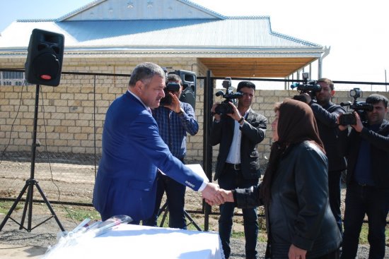 Qarabağ müharibəsi əlilləri və şəhid ailələrinə ev verildi - Tərtərdə