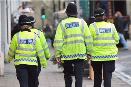 Londonda etirazlar zamanı 23 polis yaralanıb