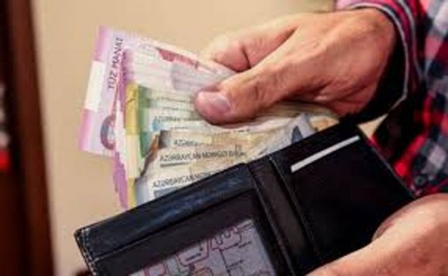 Azərbaycan orta aylıq əmək haqqı illik 27% artıb