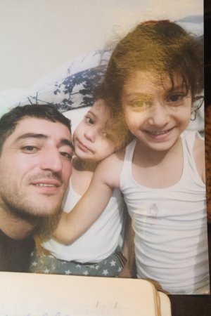 Şəhidimizin xanımından Gədəbəyin icra başçısına İTTİHAM... - "Bizə bir qarış torpağı da qıymadı" Şəhidimizin xanımından Gədəbəyin icra başçısına İTTİHAM... - "Bizə bir qarış torpağı da qıymadı"
