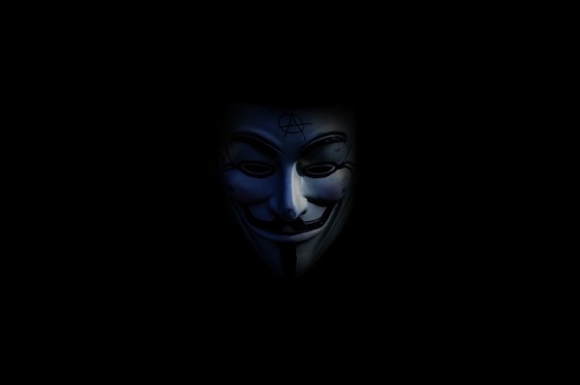 Məşhur Anonymous hacker qruplaşması Elon Musk-a müharibə elan edib (VİDEO)