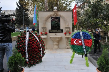 Abşeronda şəhid Rəşad Mehdiyevin xatirəsinə ucaldılan abidə-bulaq kompleksinin açılışı olub - FOTO