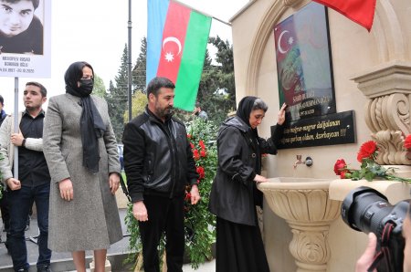 Abşeronda şəhid Rəşad Mehdiyevin xatirəsinə ucaldılan abidə-bulaq kompleksinin açılışı olub - FOTO