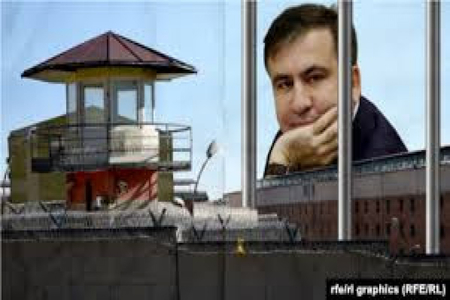 Saakaşvilini penitensiar tibb müəssisəsində döyüblər - Vəkilinin iddiası