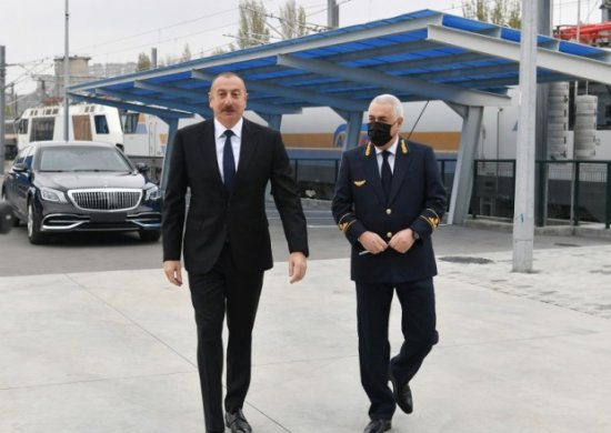 Prezident Biləcəri lokomotiv deposunun açılışında