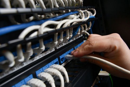 Qazaxıstan paytaxtında internetin verilişi bərpa edildi