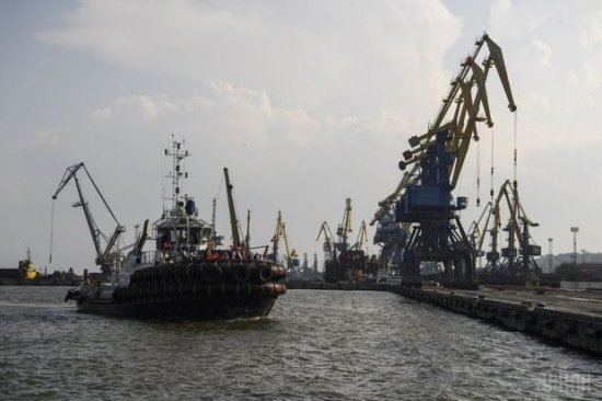 Tarixdə ilk dəfə: Ukraynada dəniz limanı hərraca çıxarılıb