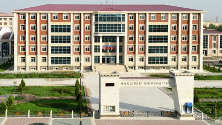 Azərbaycanda daha bir universitet bağlanır - NƏ BAŞ VERİR?