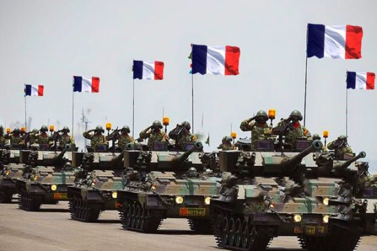 Fransada həyəcan təbili: Silah ehtiyatı azalır